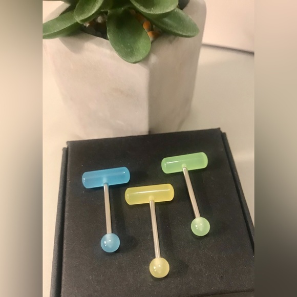 👅3 Pcs Set- Glow In Dark -Set B- 14g Tongue Ring NWT - Picture 7 of 8